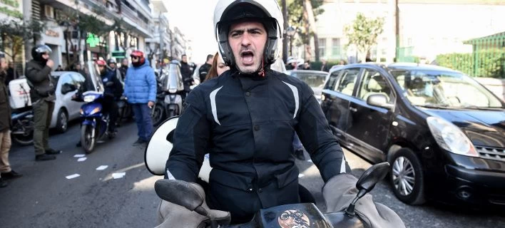 Μοτοπορεία «ντελιβεράδων» σήμερα στις 11:00 στη Θεσσαλονίκη